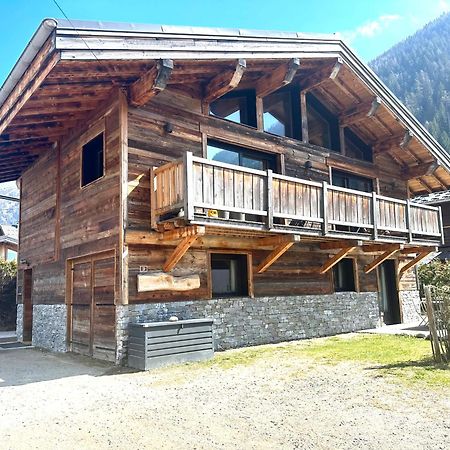 Chalet Le Petit Nicolas, Jacuzzi, Vue Mont Blanc Шамони Екстериор снимка