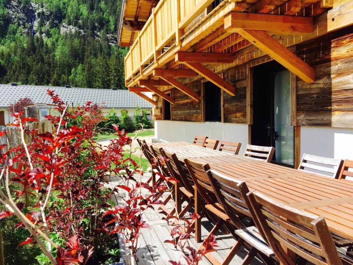 Chalet Le Petit Nicolas, Jacuzzi, Vue Mont Blanc Шамони Екстериор снимка