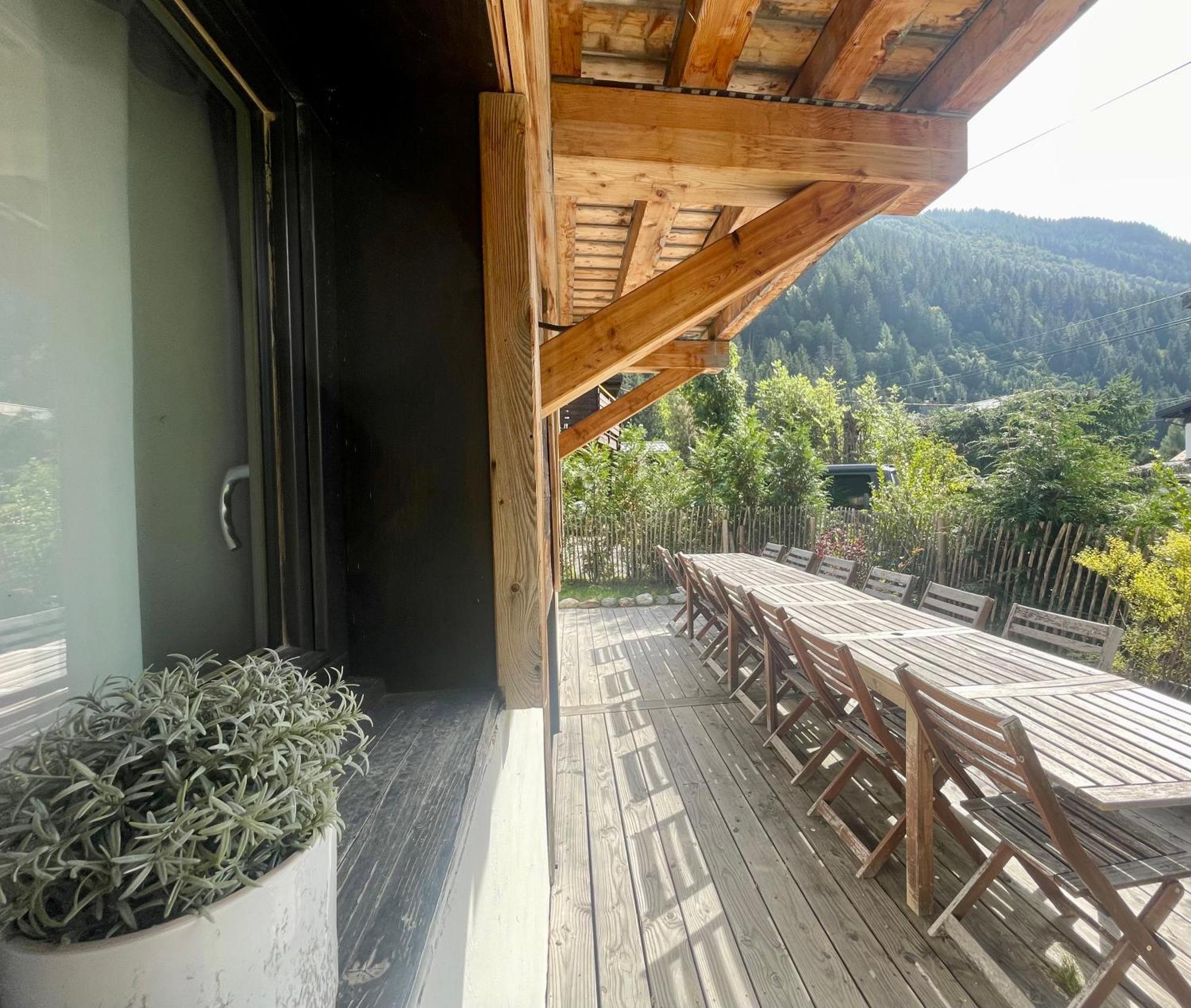Chalet Le Petit Nicolas, Jacuzzi, Vue Mont Blanc Шамони Екстериор снимка